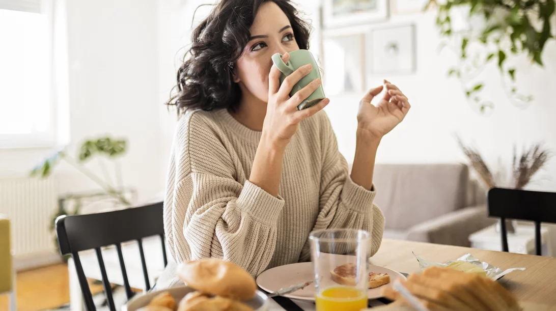 Αλμυρό ή γλυκό πρωινό; Τι λέει η διατροφολόγος για το ιδανικό ξεκίνημα της μέρας