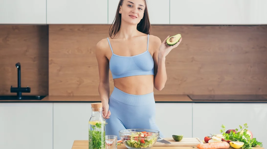 10 τροφές που λειτουργούν ως φυσικό μπότοξ για δέρμα χωρίς ρυτίδες