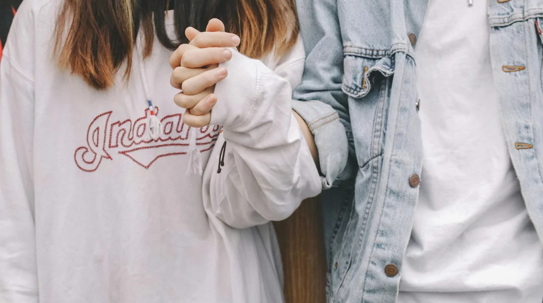 Ψέματα που λέμε στον εαυτό μας και καταστρέφουν τη σχέση μας