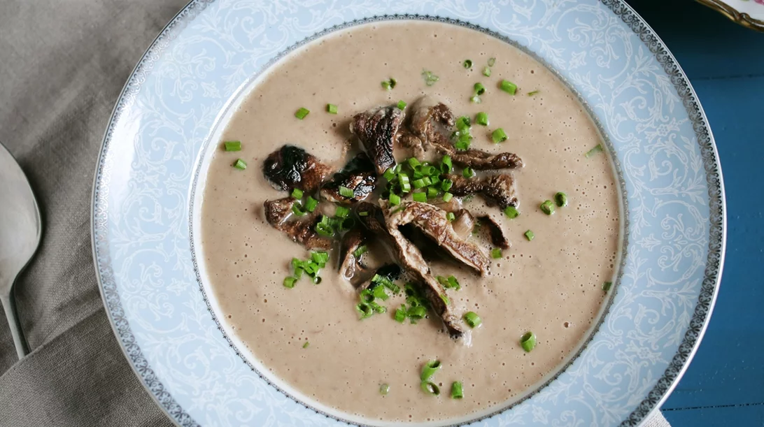 Ιδανική για το κρύο: Συνταγή για βελουτέ σούπα κάστανο