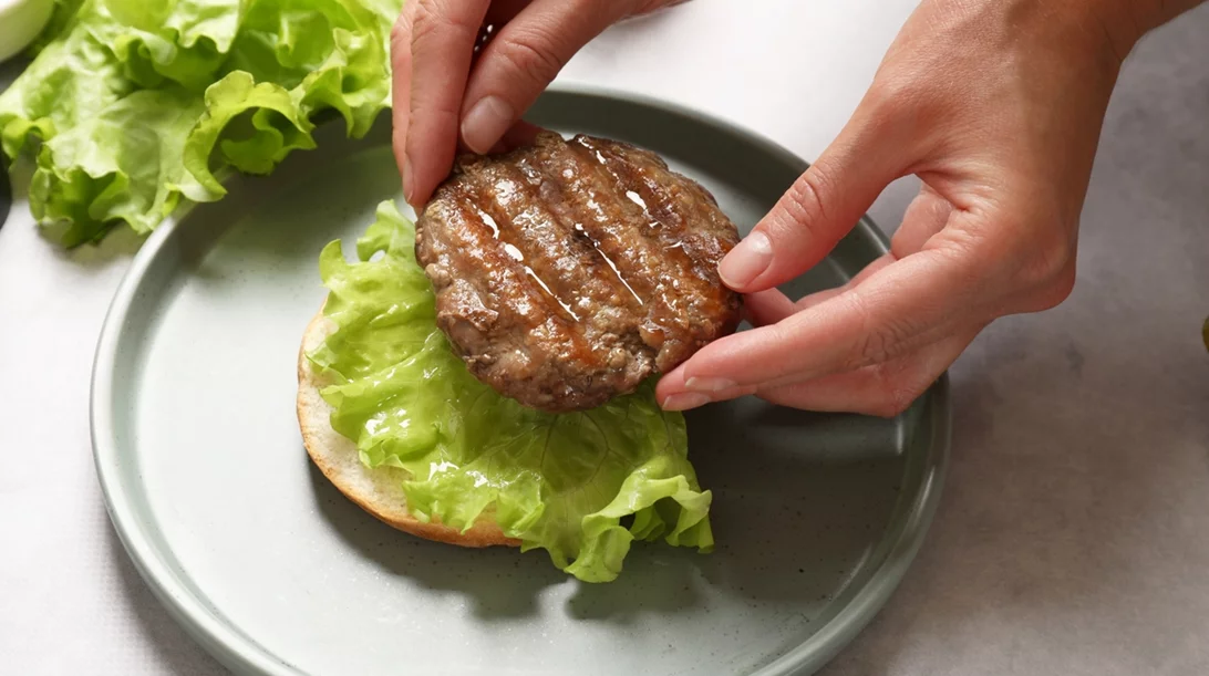 Κρέας vs. σόγια: Ποιο είναι καλύτερο για τη μυϊκή ανάπτυξη;