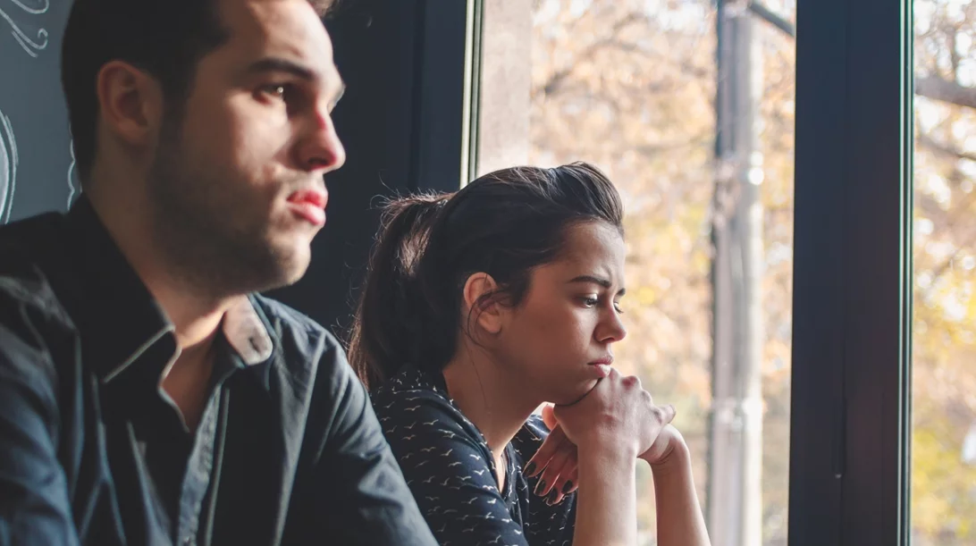 6 σημάδια που δείχνουν πως δεν είσαι πλέον ερωτευμένη