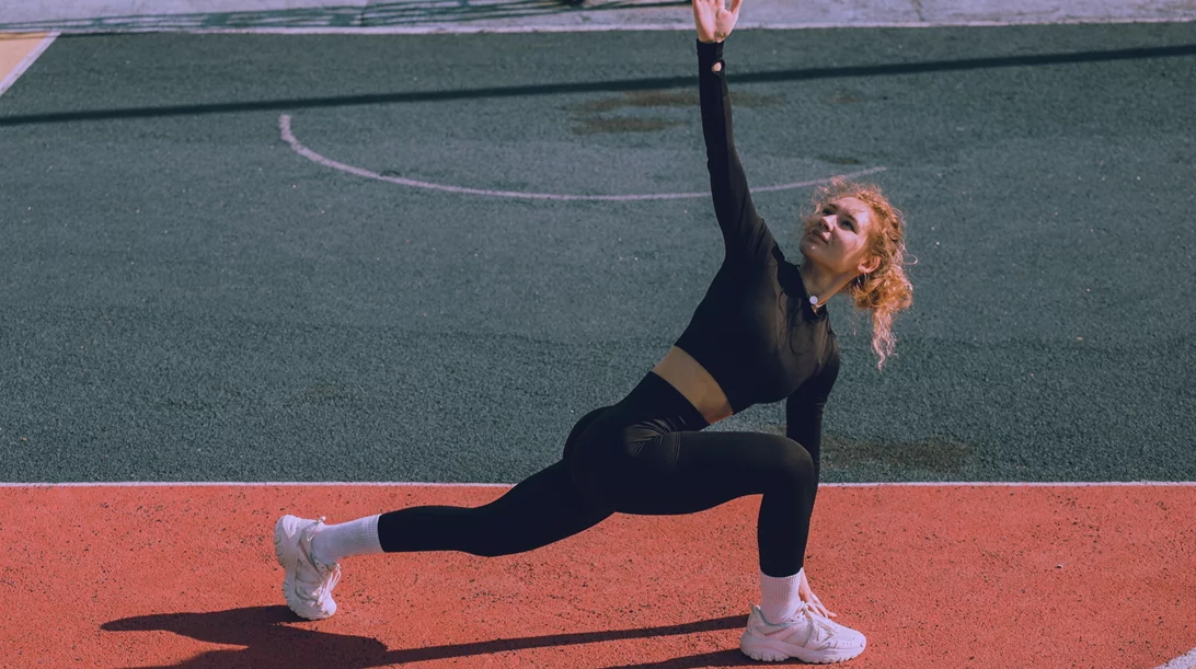 Καλλισθενική γυμναστική: Πώς θα "χτίσεις" μύες και ευλυγισία με τη δύναμη του σώματός σου (μόνο)