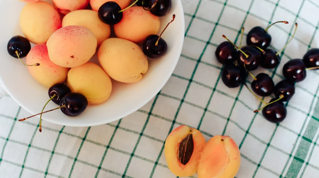 Τι φέρνει ο Ιούνιος στα μανάβικα - Τα φρούτα και λαχανικά που πρέπει να βάλεις στο καλάθι σου