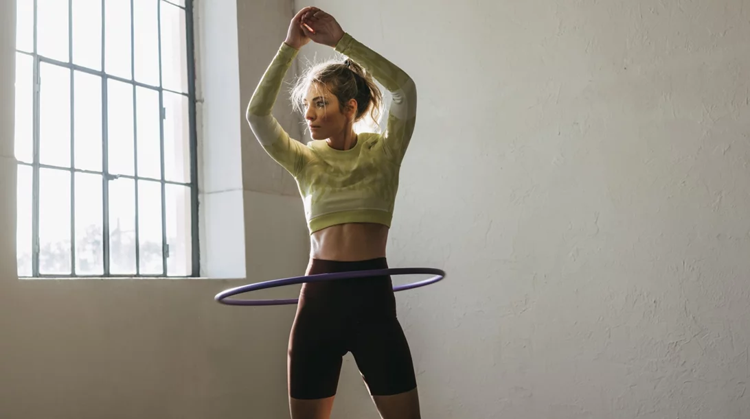 5λεπτο πρόγραμμα άσκησης με hula hoop