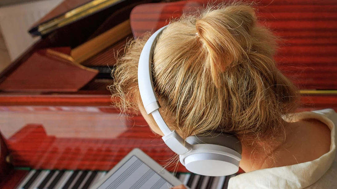 Ο εγκέφαλος μικραίνει με την ηλικία – Η καλύτερη φυσική προστασία μετά τα 40 είναι αυτή!