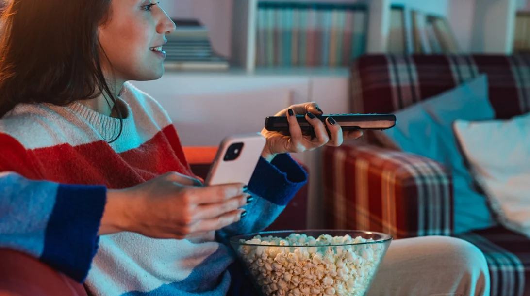 Ποπ κορν: Ένα food hack για να το φτιάξεις πανεύκολα χωρίς να λερώσεις