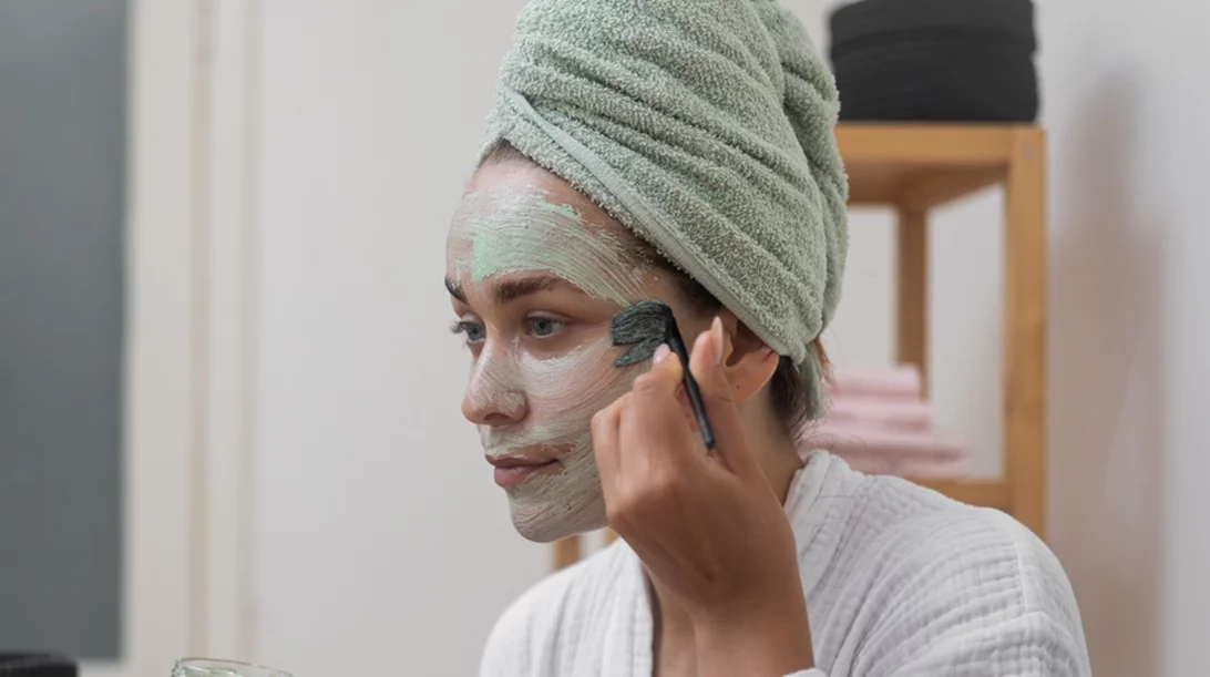 Λιπαρό δέρμα: 7 σπιτικές μάσκες για αντιμετώπιση