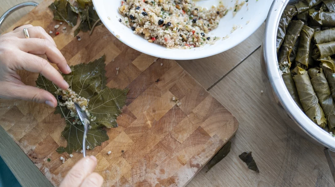 Αμπελόφυλλα: Μερικές ιδέες για να τα καταναλώσεις (εκτός από ντολμαδάκια)