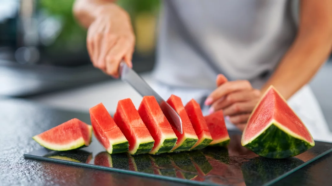 Καρπούζι: 4 εκπληκτικά οφέλη του πιο ζουμερού καλοκαιρινού φρούτου