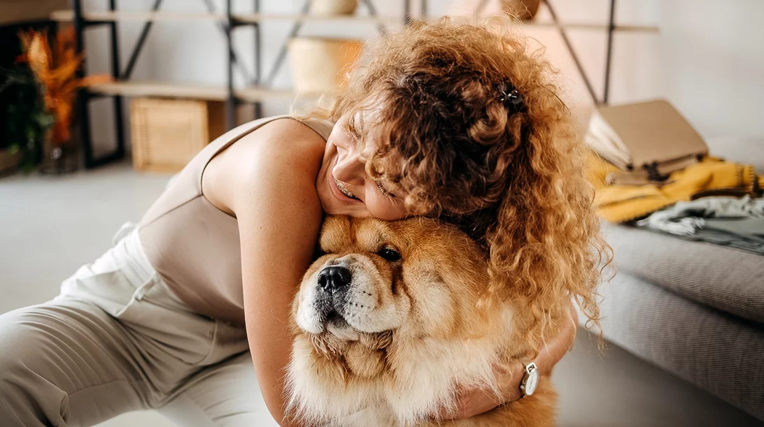 Κοιτάς τον σκύλο σου και θες να τον ζουλήξεις; Υπάρχει επιστημονική εξήγηση