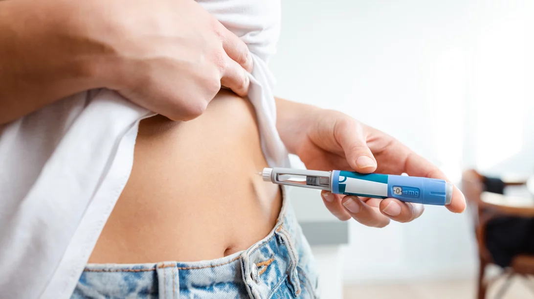 Απώλεια βάρους με ενέσιμα: 3 λόγοι που πρέπει να σε παρακολουθεί διατροφολόγος παράλληλα