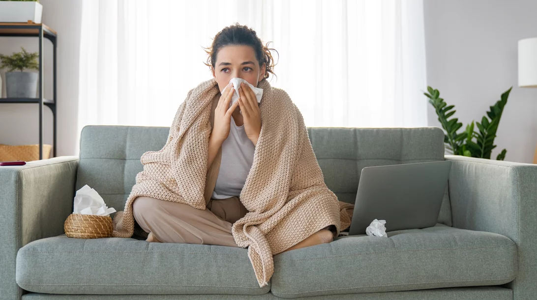 Γρίπη 2022-23: Τα συμπτώματα και πώς δεν θα κολλήσουμε