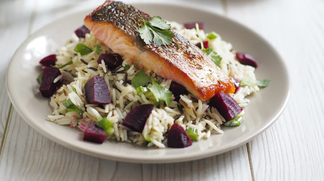 Επιλέγεις καστανό ρύζι γιατί είναι πιο υγιεινό; Δες τι αποκαλύπτει νέα έρευνα