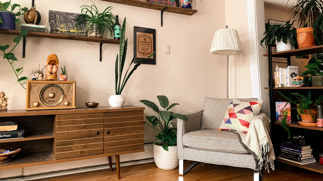 Πώς θα έχεις καθαρό κρεβάτι, νεροχύτη, τηλεκοντρόλ, βρύσες (γιατί τελικά, μάλλον καθαρίζουμε λάθος πράγματα)