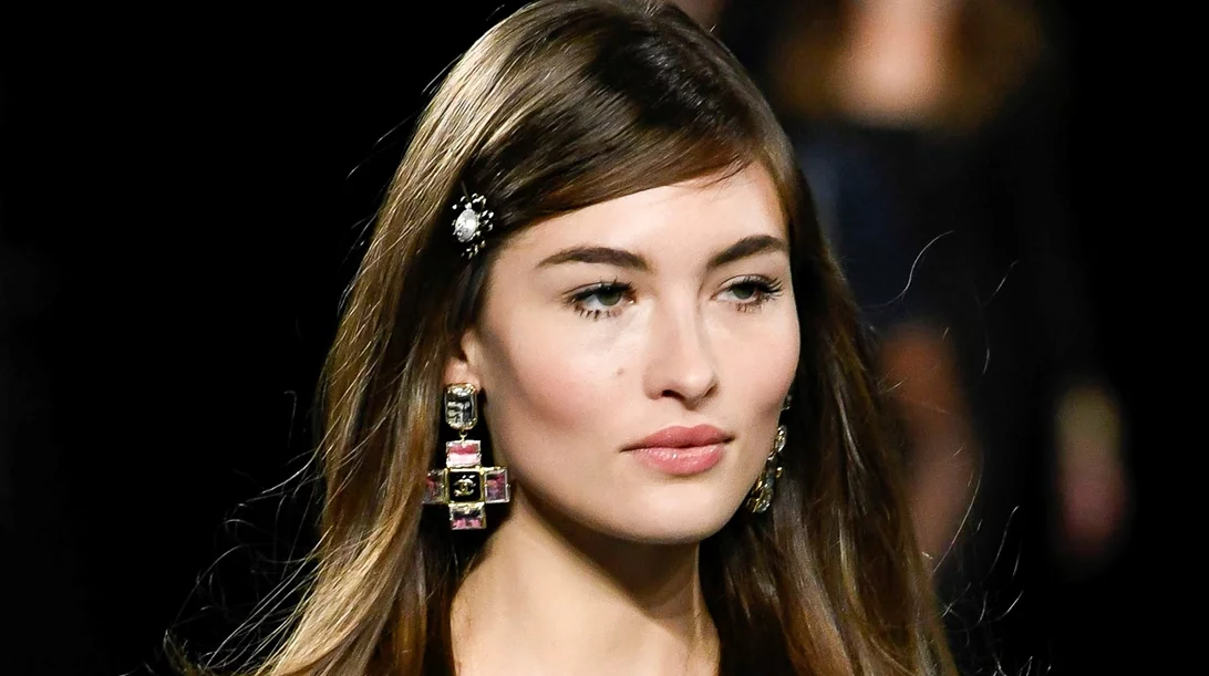 Η Νο. 1 κίνηση στο καθημερινό skincare που θα απογειώσει την επιδερμίδα σου