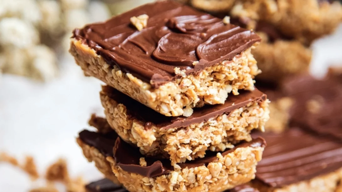 Τρεις συνταγές για σπιτικές μπάρες ενέργειας από τη διατροφολόγο