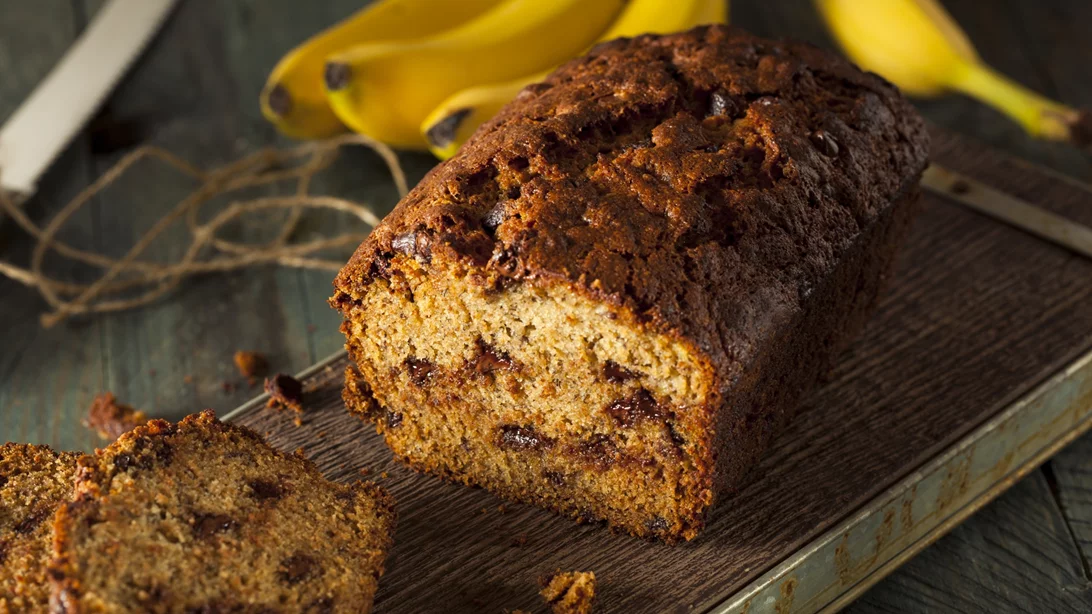 Το πιο νόστιμο banana bread χωρίς γλουτένη με ελάχιστα υλικά
