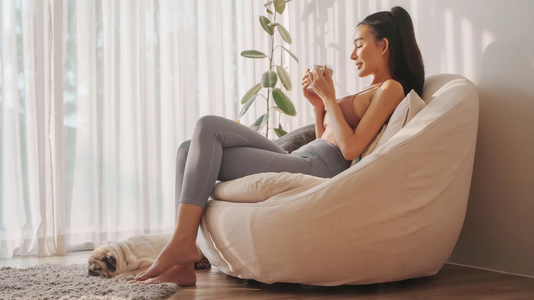 Wellness ή marketing; Τι πραγματικά κάνει η κορτιζόλη στο σώμα και το πρόσωπό σου