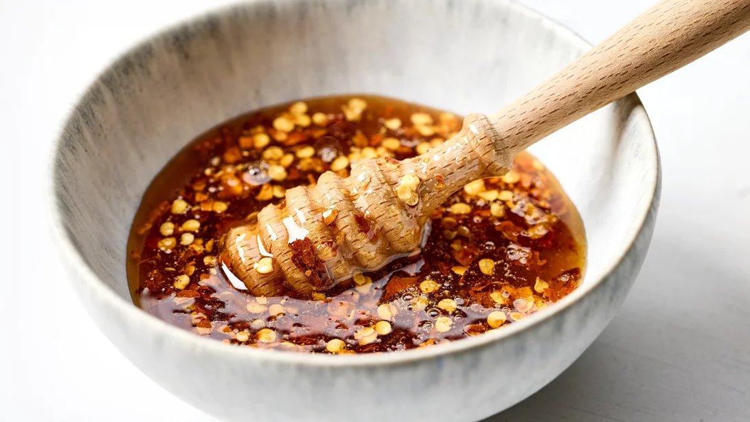 Viral παγκόσμιες συνταγές 2025: Τι μαγείρεψε ο πλανήτης φέτος;