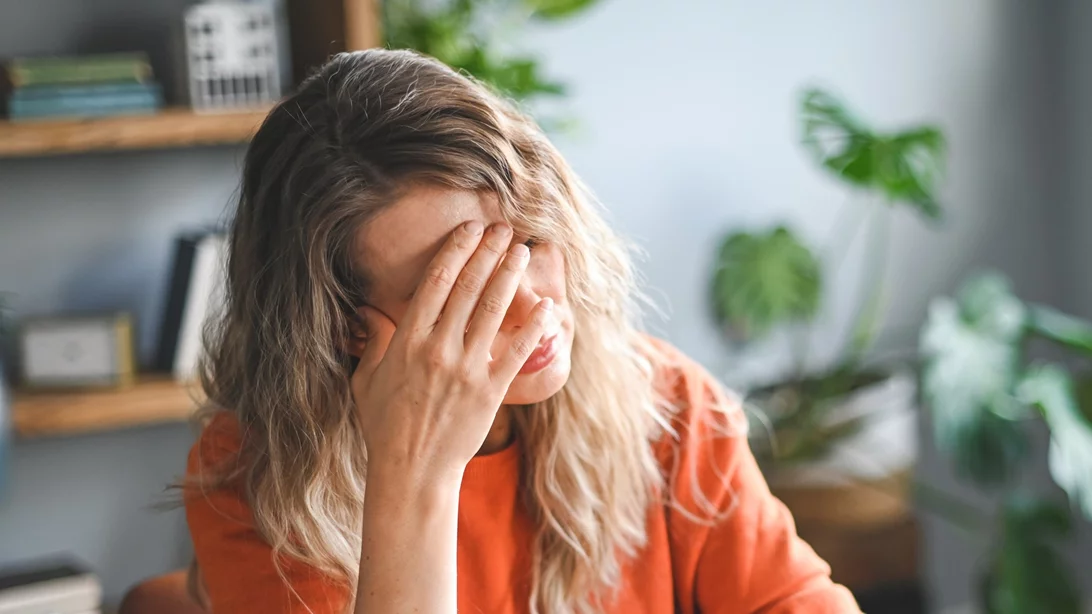 "Δεν έχω ενέργεια": Η γνώμη του ειδικού για την κούραση και την κόπωση στην εμμηνόπαυση