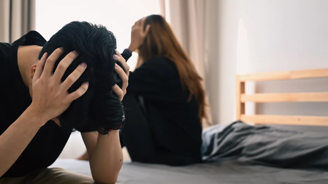 7 προειδοποιητικά σημάδια βίας στη σχέση σου – Πώς να τα αναγνωρίσεις