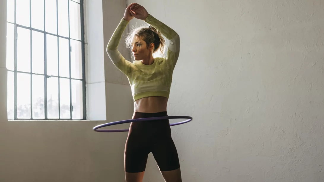 5λεπτο πρόγραμμα άσκησης με hula hoop