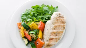 Τι τρώει η διαιτολόγος όταν κάνει δίαιτα: Όλα τα γεύματα της εβδομάδας από την Κλειώ Δημητριάδου