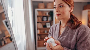 Ξηρό δέρμα ή έκζεμα; Οι 3 διαφορές που πρέπει να ξέρεις