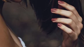 4 τάσεις στα νύχια που ξεχωρίσαμε από τα catwalks