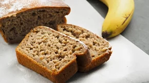 Το πιο εύκολο και αφράτο banana bread - Χωρίς ζάχαρη, βούτυρο και αυγά