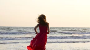 Καταναλώνεις διπλάσια ενέργεια όταν περπατάς σε αυτήν την επιφάνεια - Το λένε οι επιστήμονες