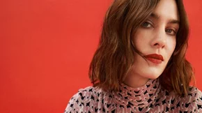 Το κομψό κούρεμα που ταιριάζει σε όλες τις γυναίκες