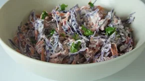 Σαλάτα "Glowslaw": Η "συνταγή" για λαμπερό και αναζωογονημένο δέρμα