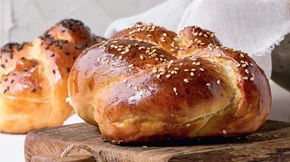Συνταγή για πασχαλινό τσουρέκι: Εύκολο και ελαφρύ
