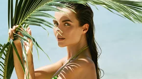 Αυτό είναι το μοναδικό beauty product που πραγματικά χρειάζεσαι στις διακοπές σου