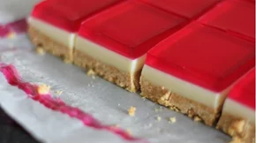 Πανεύκολη συνταγή για το απόλυτο γλυκό του καλοκαιριού - Ανάλαφρο και δροσερό