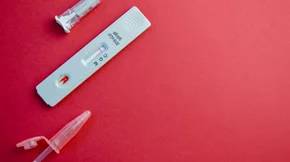 Θετικό self-test: Πες ότι το έκανες και ότι βρήκε θετικό; Τι πρέπει να κάνεις;