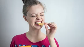 Οι υδατάνθρακες κάνουν κακό και στην ελκυστικότητά σου | Νέα έρευνα