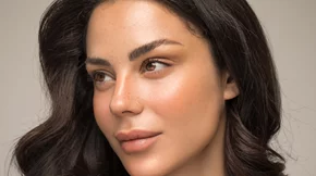 5 συμβουλές για λαμπερό πρόσωπο από την ειδικό