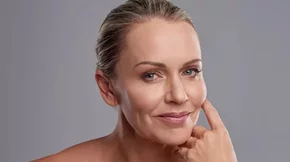 7 κρέμες ματιών που καταπολεμούν όλα τα σημάδια γήρανσης