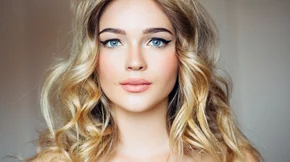 The Outgrown Bob: Το "it" κούρεμα της φετινής σεζόν