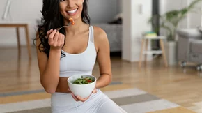 Η κατάλληλη διατροφή για γράμμωση των κοιλιακών