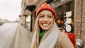 3 απλές συνήθειες που βοηθούν τις Σκανδιναβές να έχουν λαμπερή επιδερμίδα "σαν μωρού"