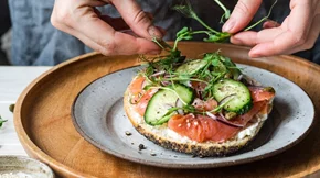 Ρευματικά νοσήματα: Η διατροφή που μπορεί να βοηθάει