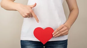 Δεν κρατιέσαι; Πώς η περίοδός σου επηρεάζει την κύστη σου