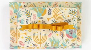 Τα περισσότερα χαρτιά περιτυλίγματος δεν είναι ανακυκλώσιμα - Μια γυναίκα από τη Χαβάη θέλει να το αλλάξει!