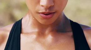 Πρόγραμμα ασκήσεων: 3 προτάσεις για τις προπονήσεις σου από 3 trainers