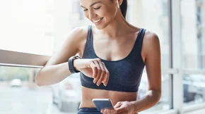 Τα health και fitness οφέλη του να έχεις smartwatch