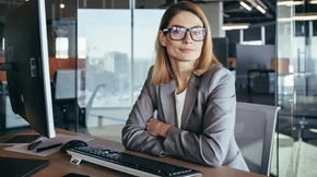 Πόνος στην πλάτη: Τι κάνει ο φυσικοθεραπευτής για να μην υποφέρει;